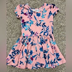 Dot dot smile floral cap sleeve dress